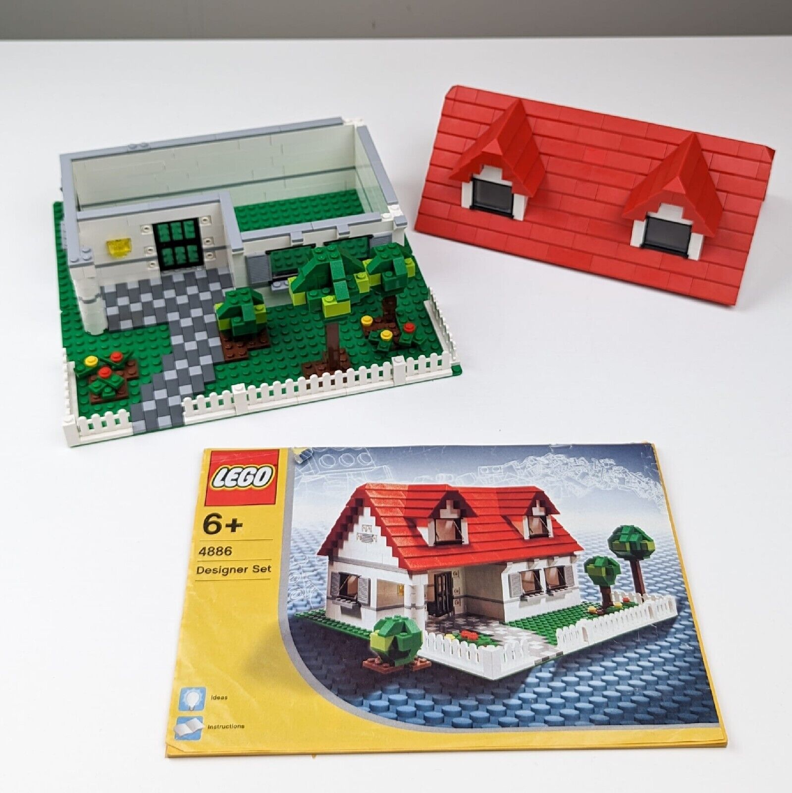 4886 Postcode LEGO 4886 Building Bonanza House, 3-in-1 Creator Set, 100% Complete wi