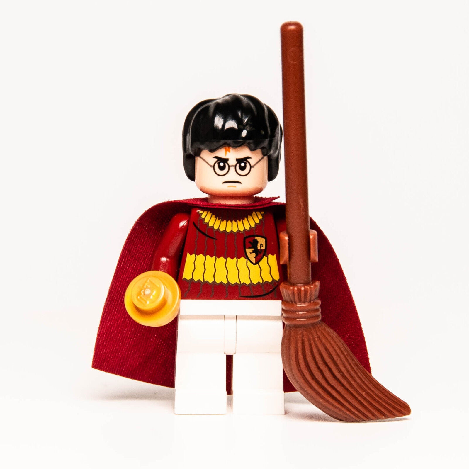 LEGO Harry Potter w/ Broom - Quidditch Match 4737 (hp110) Minifigure - StudBee