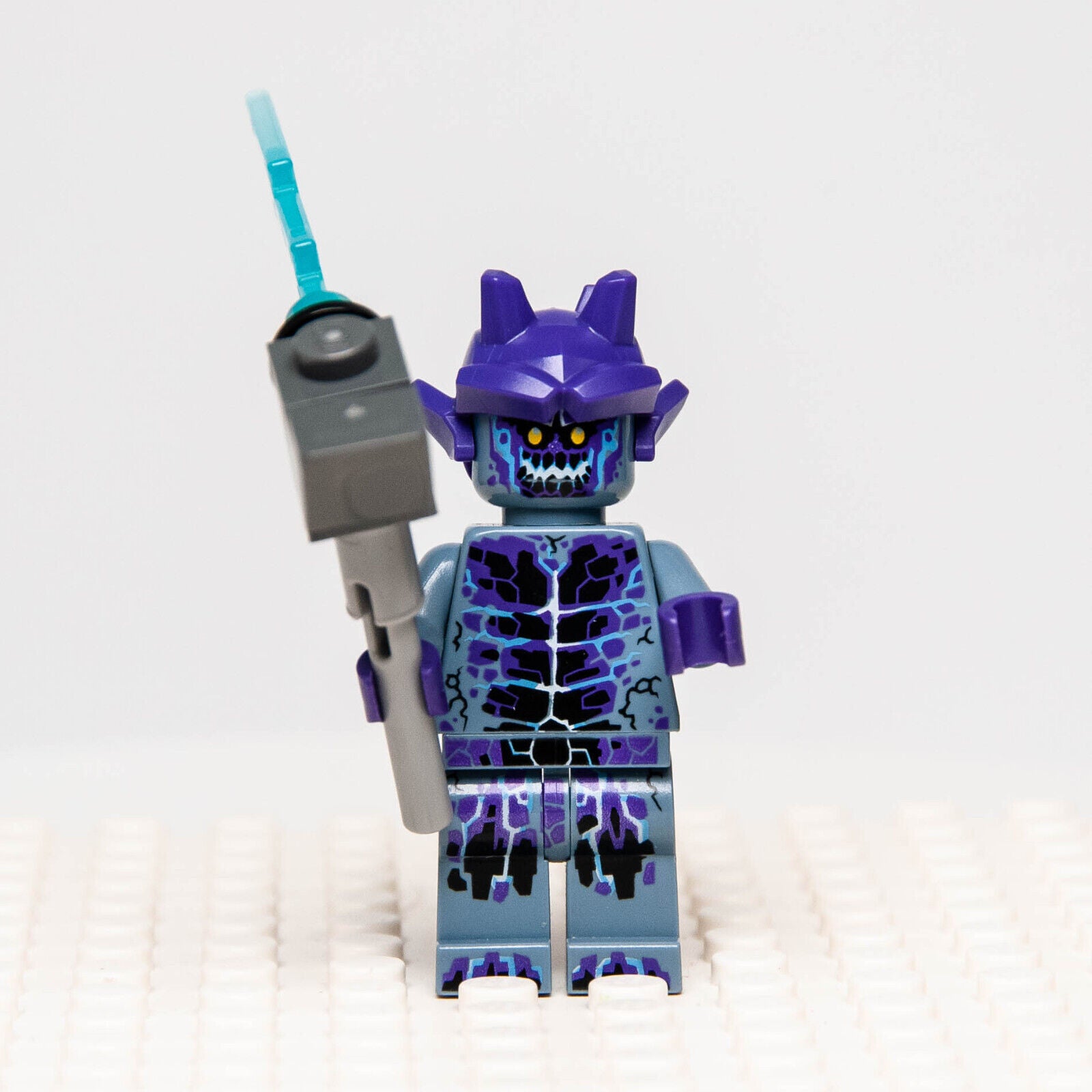 LEGO Nexo Knights Minifigure - Stone Stomper (nex072) Shrunken HQ 30378 - StudBee