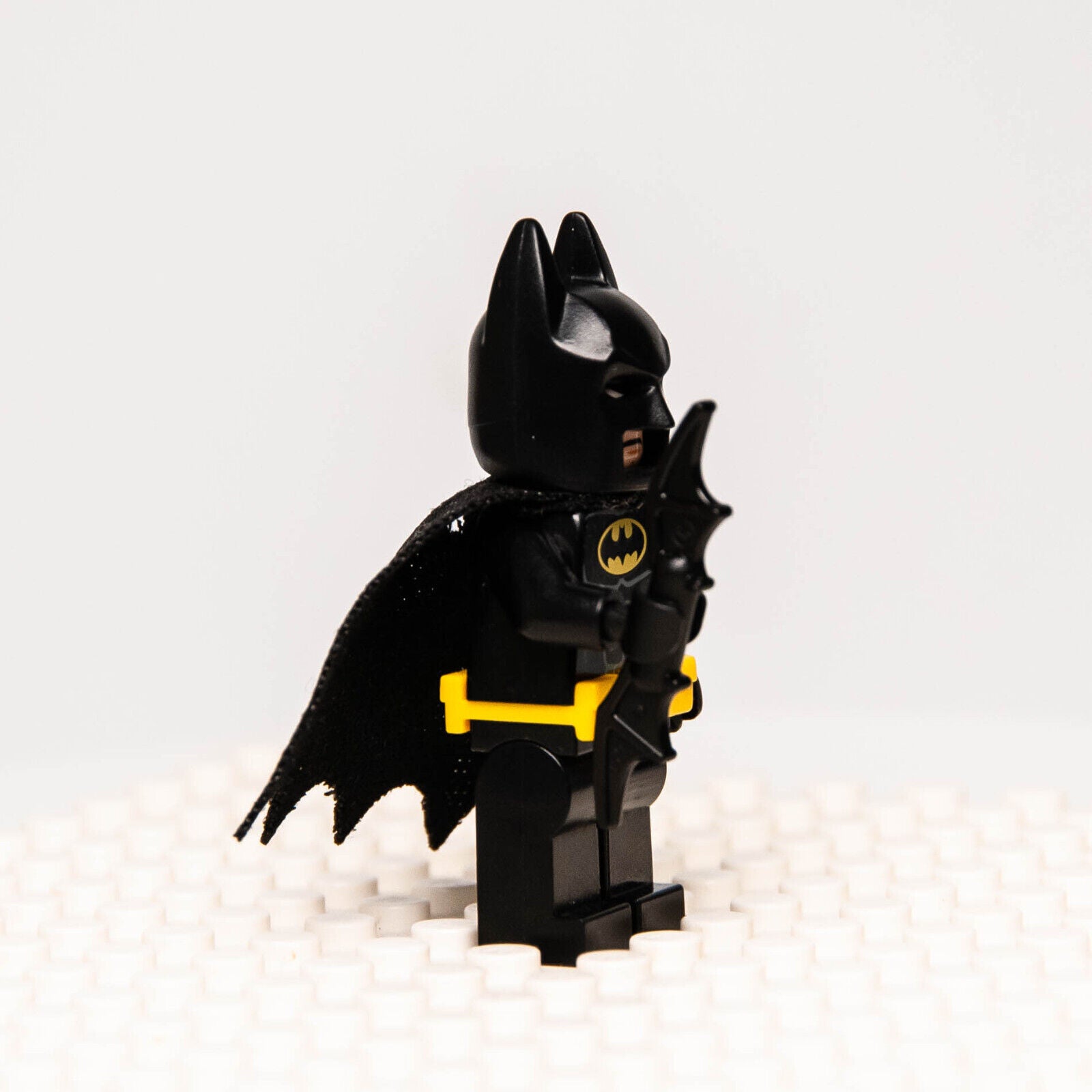 LEGO Minifigure - Batman Utility Belt Head Type 1 (sh312) 70909 70905 70916 7092 - StudBee