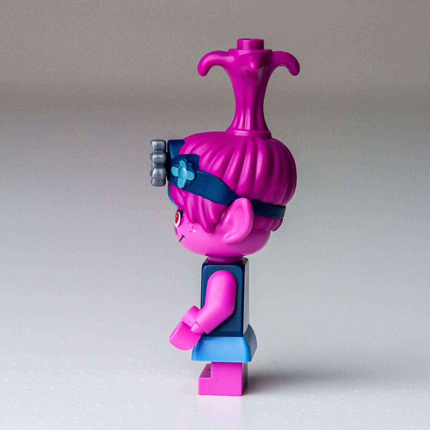 NEW Poppy - Volcano Rock City Concert - 41254 (twt019) LEGO Minifigure - StudBee