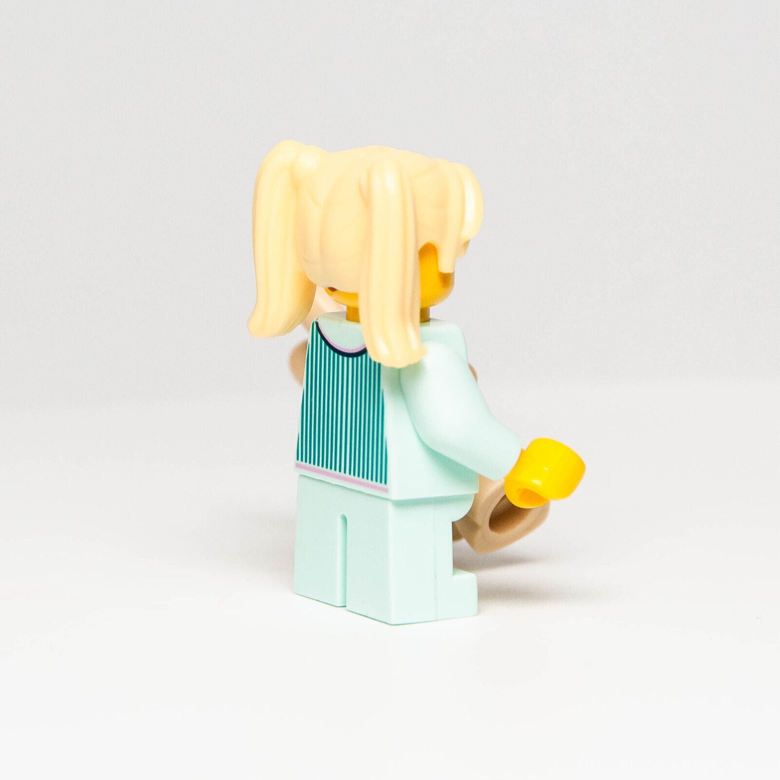 New Lego BAM Minifigure - Aqua PJ Pajamas Little Girl & Bunny 2022 Bedtime - StudBee