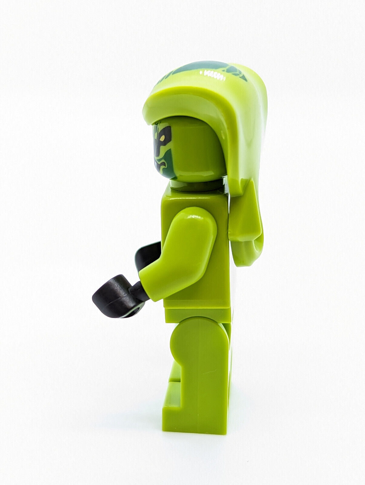 Lego Ninjago Minifigure - Lasha, Red Vials w/ Weapons (njo051) 9562 9447 - StudBee