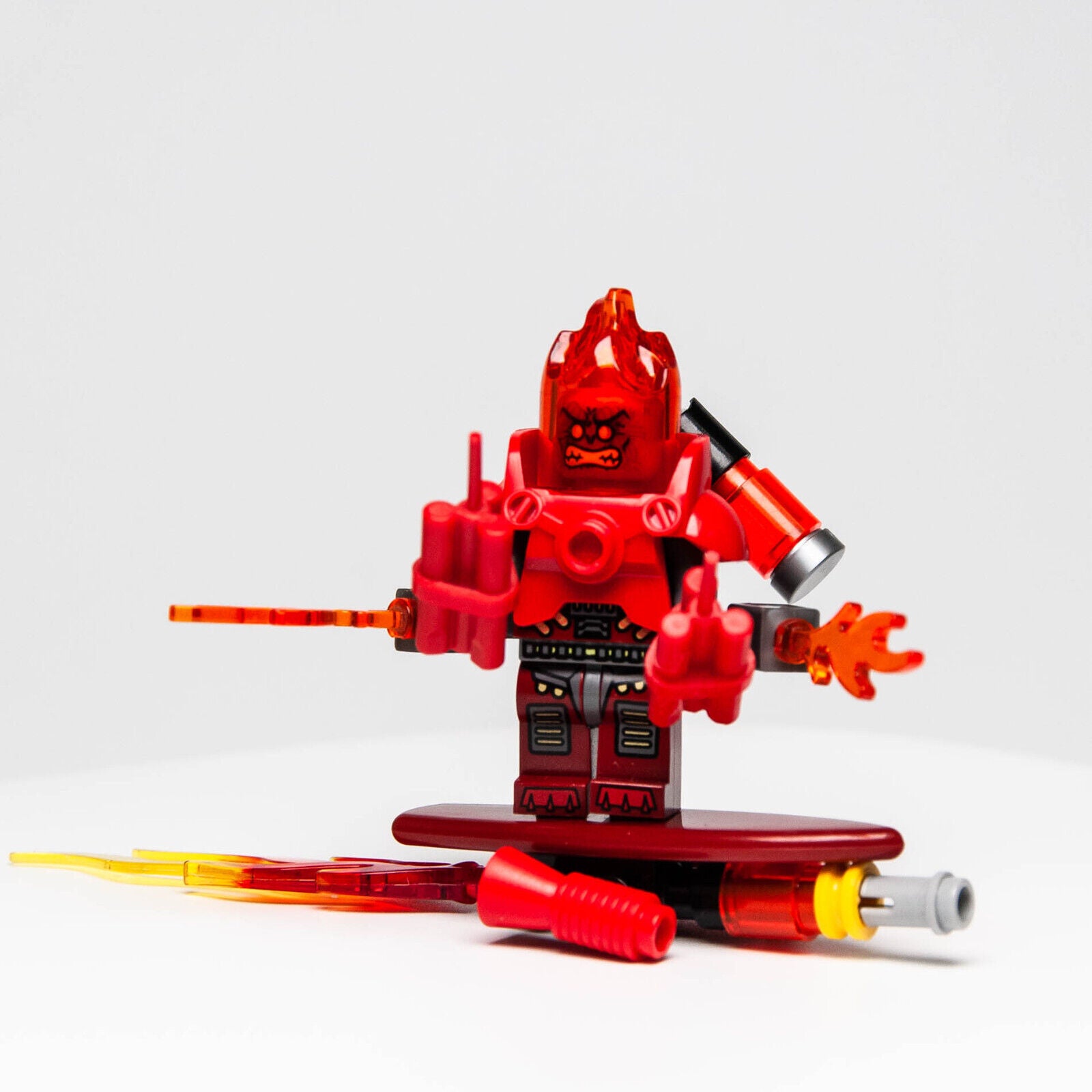 LEGO Minifigure Ultra Agents -  Infearno (uagt009) 70162 Villian w Dynamite - StudBee