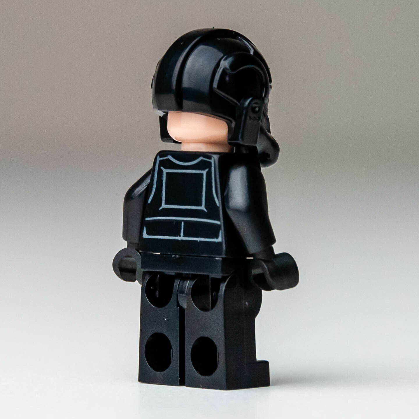 New LEGO TIE Fighter Pilot Minifigure - Imperial TIE Fighter - 75300 (sw1138) - StudBee