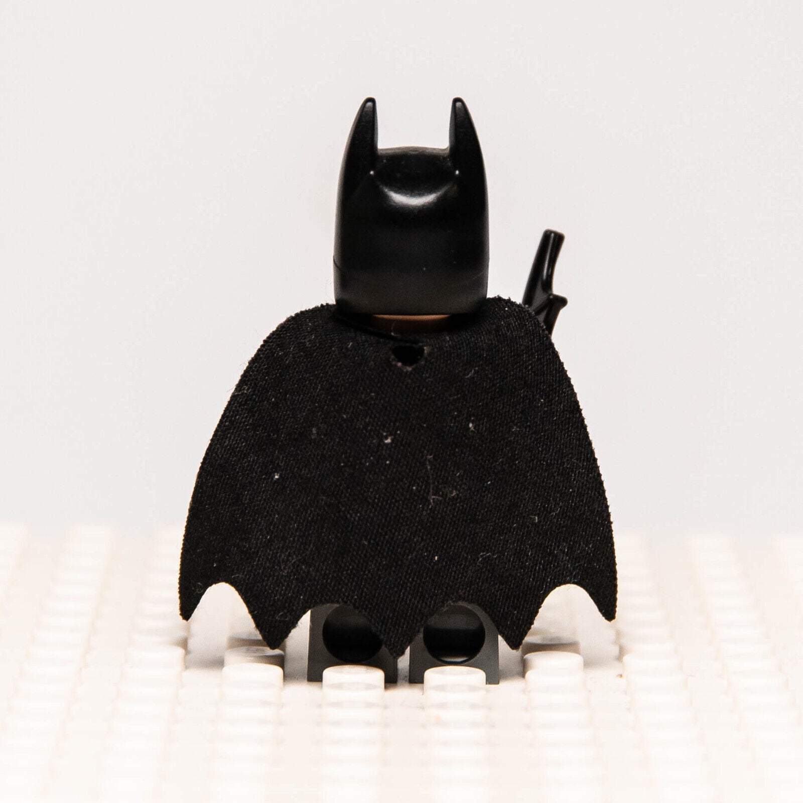 LEGO Minifigure - Batman Dimensions (dim002) DC Super Heroes - StudBee