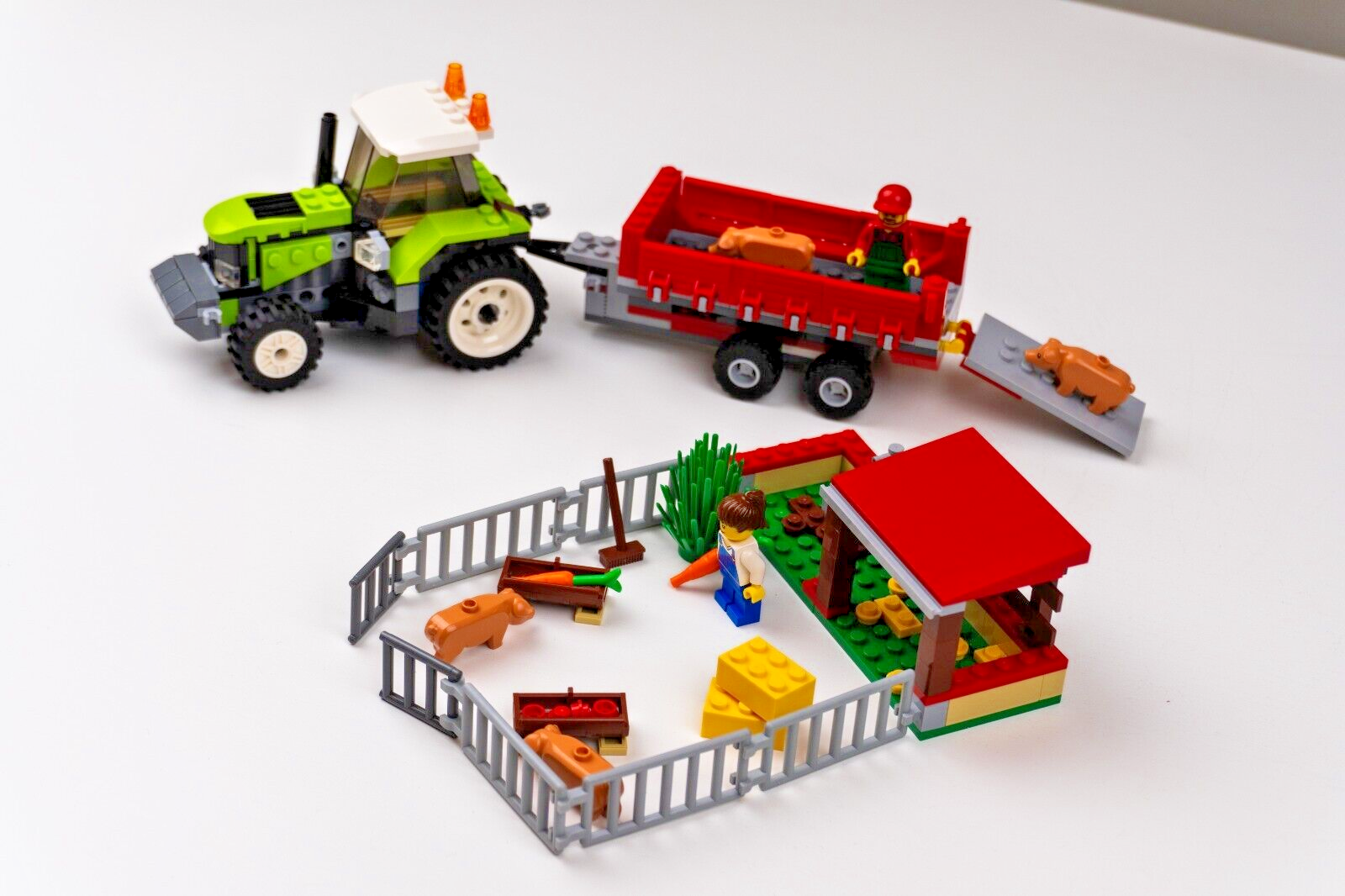 7684 Lego City Tractor & Pig Farm (7684) Complete w/ Box & Instructions 201