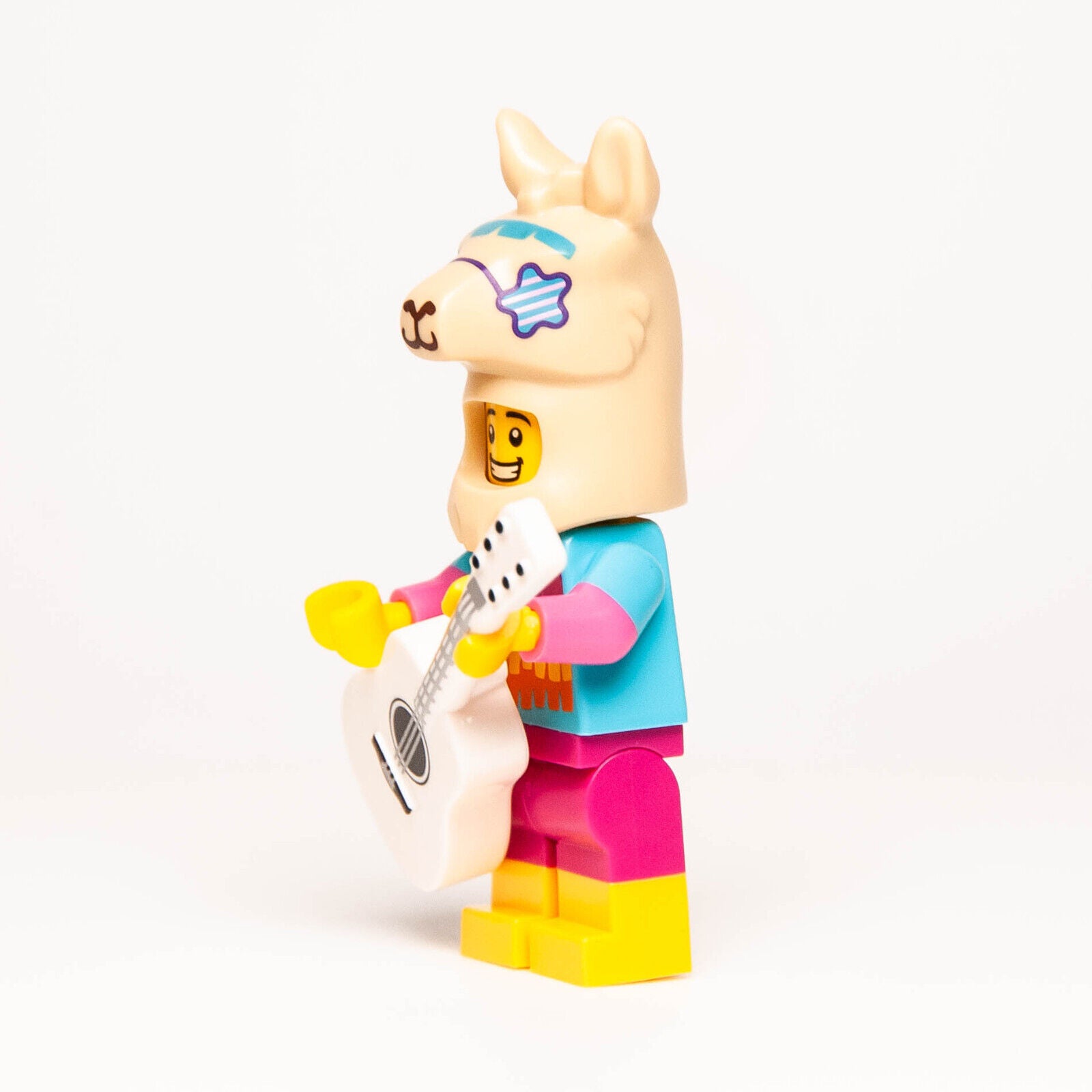 New LEGO BAM 2024 Minifigure - Pinata Llama Costume Suit Girl w/ Guitar - StudBee