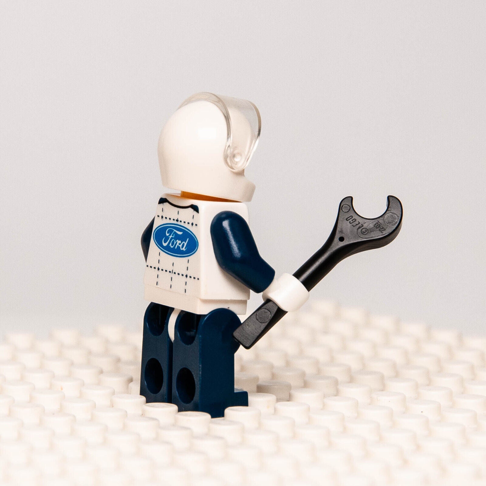 Lego Speed Champions Minifigure - Ford Mustang GT Driver 75871 (sc022) Racing - StudBee