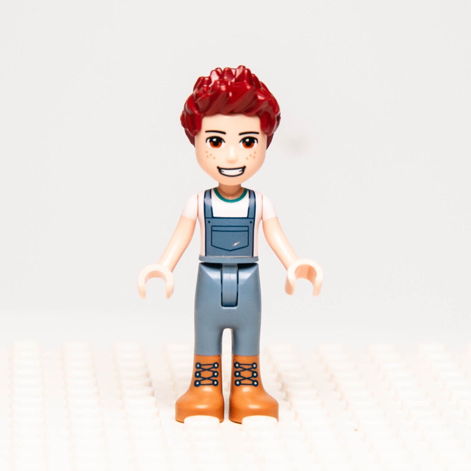 LEGO Friends Minifigure - Daniel Overalls (frnd495) Male Boy Farmer Son 41707 - StudBee
