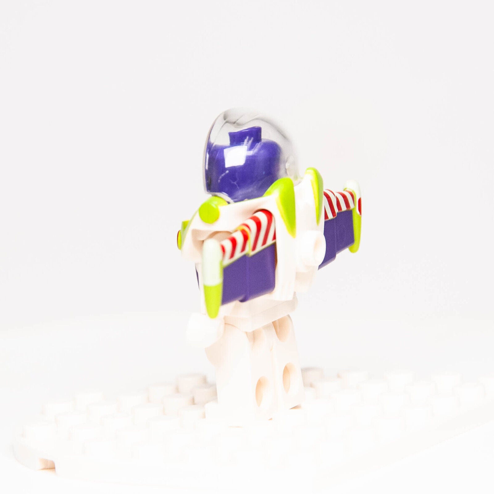 New LEGO Disney Toy Story - Buzz Lightyear Minifigure 10770 10768 10771 (toy018) - StudBee