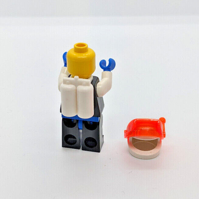 LEGO Commander Cold Minifig - Space Ice Planet Chief Bear w/ Gun (sp019) Vintage - StudBee