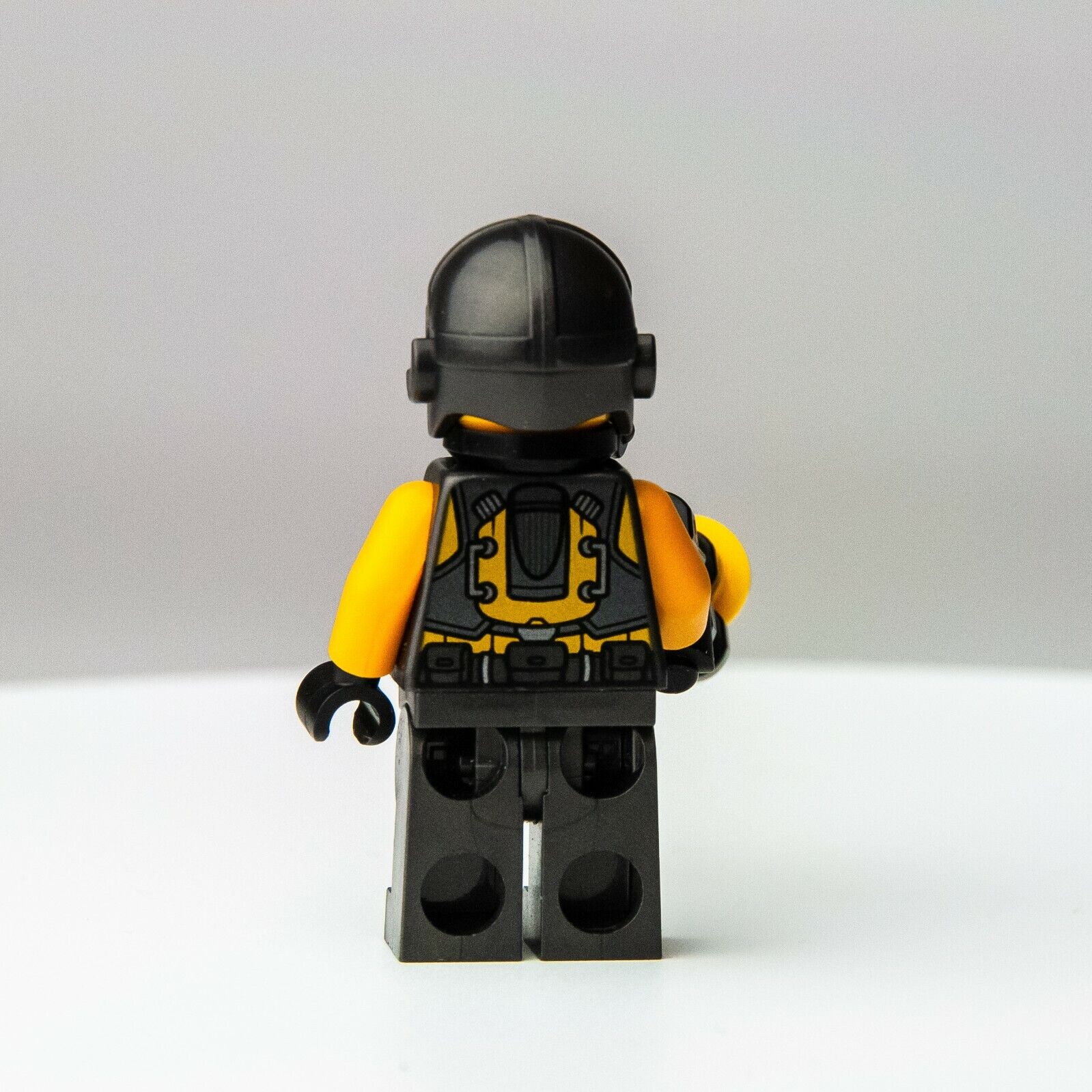 New LEGO AIM Agent - Marvel - 76166 76143 (sh624) Minifigure - StudBee