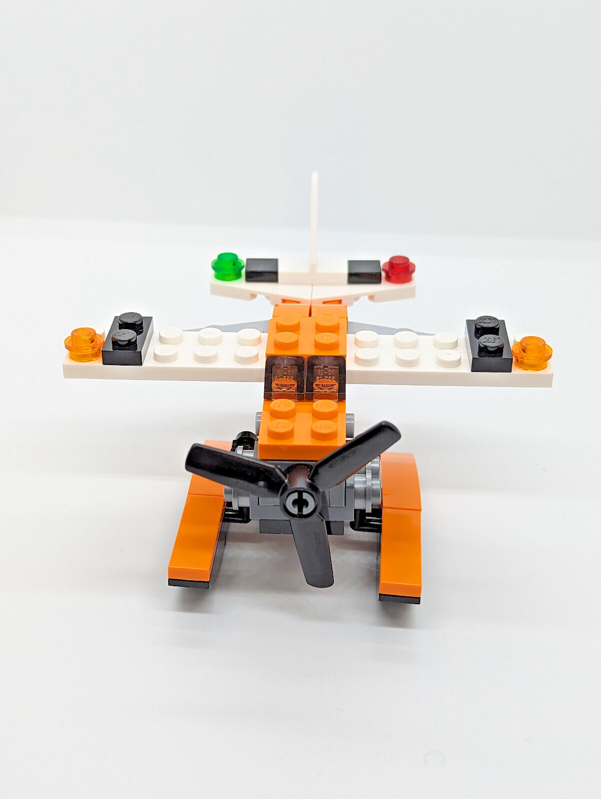 LEGO 3 in 1 CREATOR 31028 Sea Plane (2015) Complete w/ Instructions - StudBee