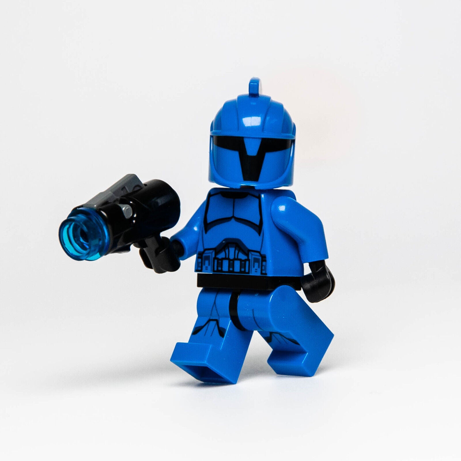 LEGO Star Wars Minifigure: Senate Commando Trooper (sw0614) 75088 Clone Wars - StudBee