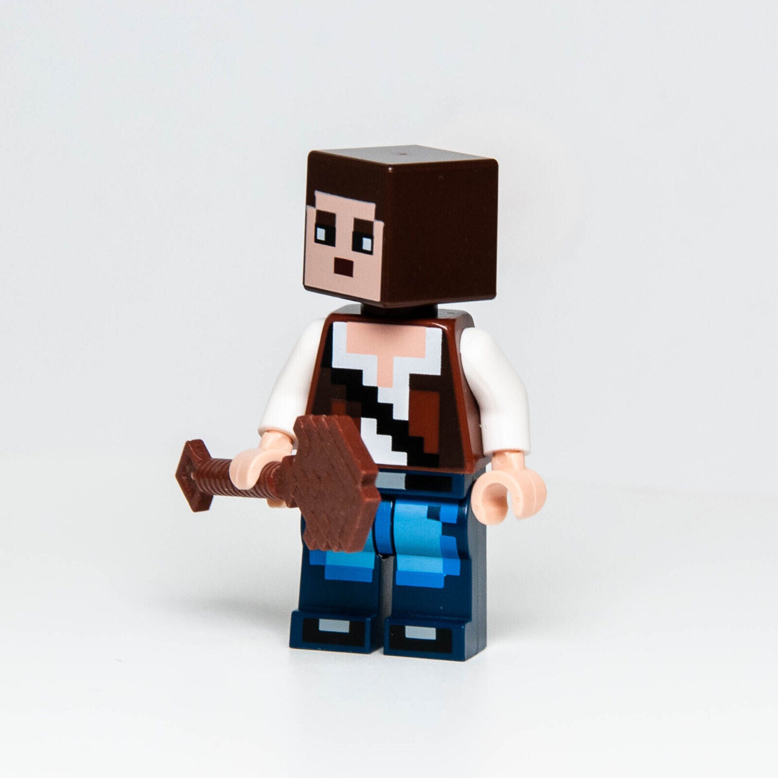 LEGO Minecraft Minifigure: Skin 3 Reddish Brown Vest Blue Jeans (min036) 853610 - StudBee