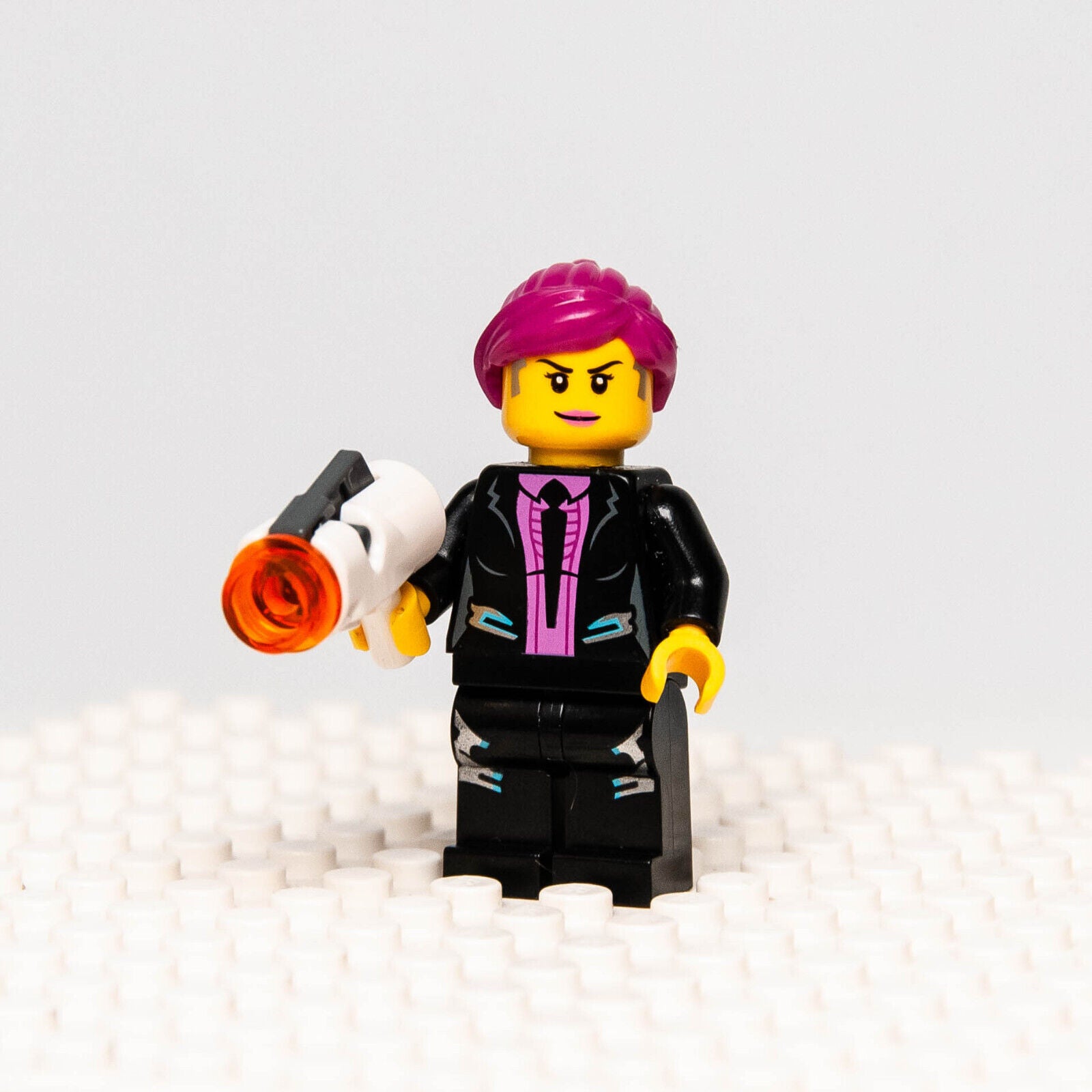 LEGO Ultra Agents MiniFigure - Agent Caila Phoenix (uagt006) 70164 - StudBee