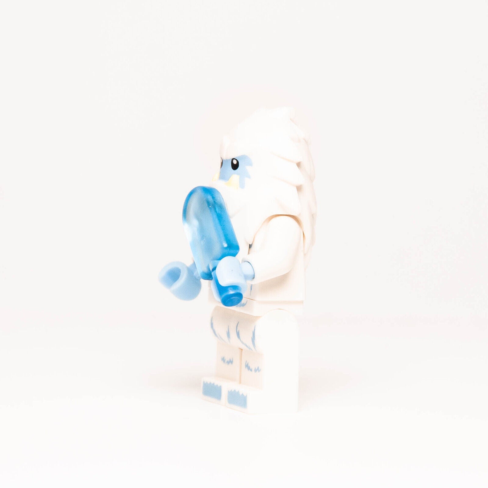LEGO CMF Minifigure 71002 Series 11 - Yeti (col11-8) col170 Big Foot - StudBee