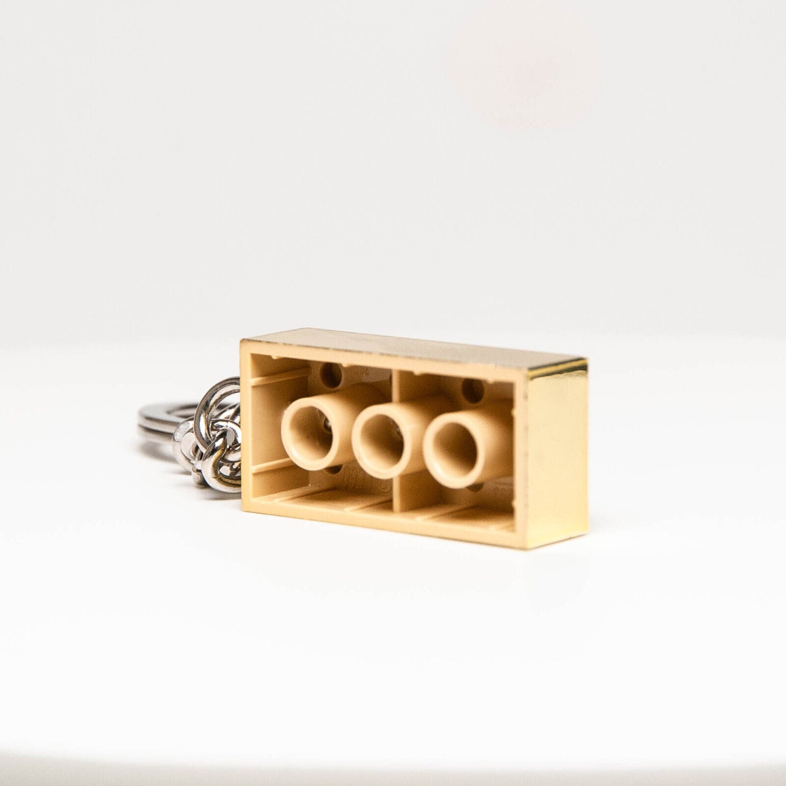 Lego Chrome Gold 2x4 Brick Keychain -  2009 (852445b) Masters - StudBee
