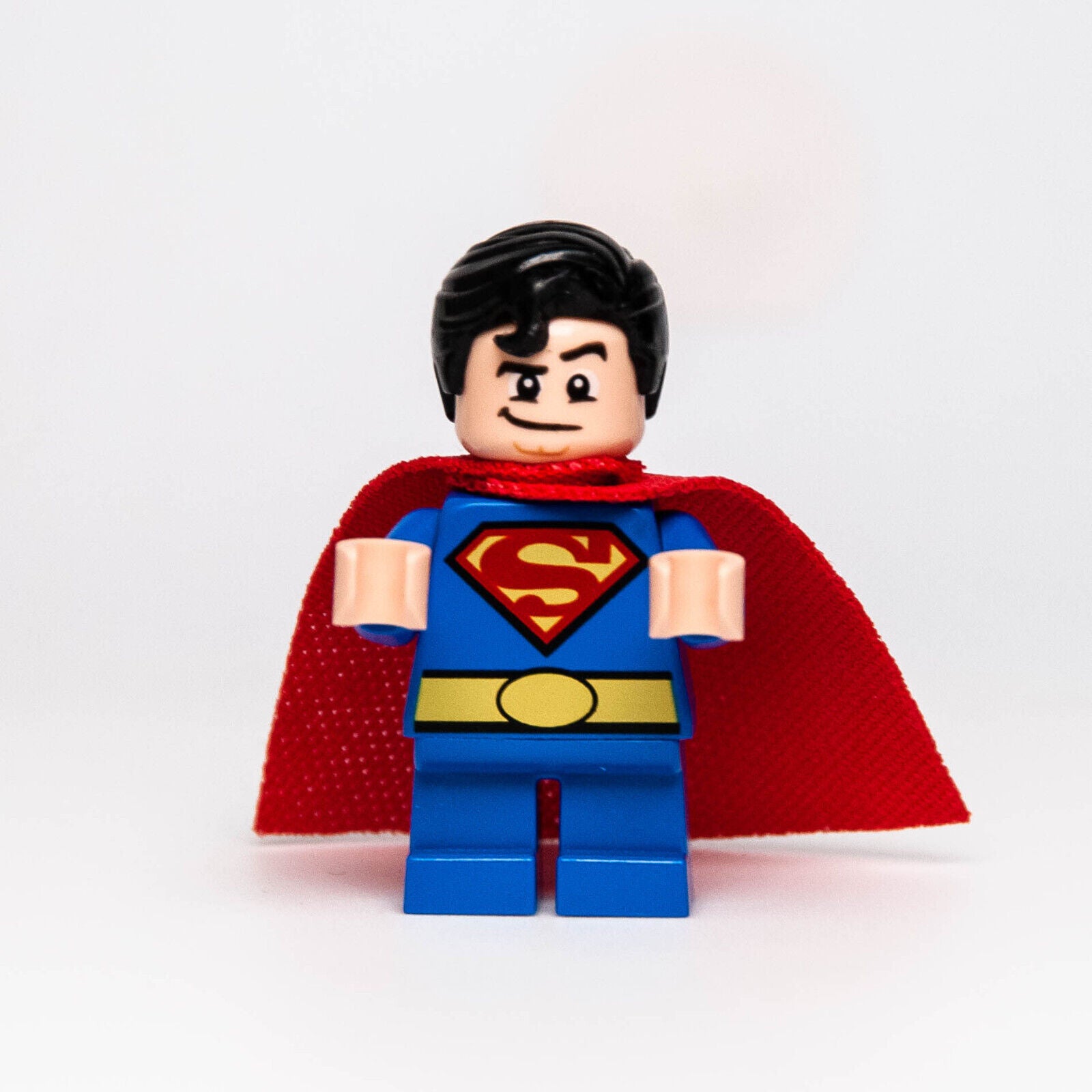 LEGO Mighty Micros Minifigure - Superman 76068 (sh348) Short Legs - StudBee