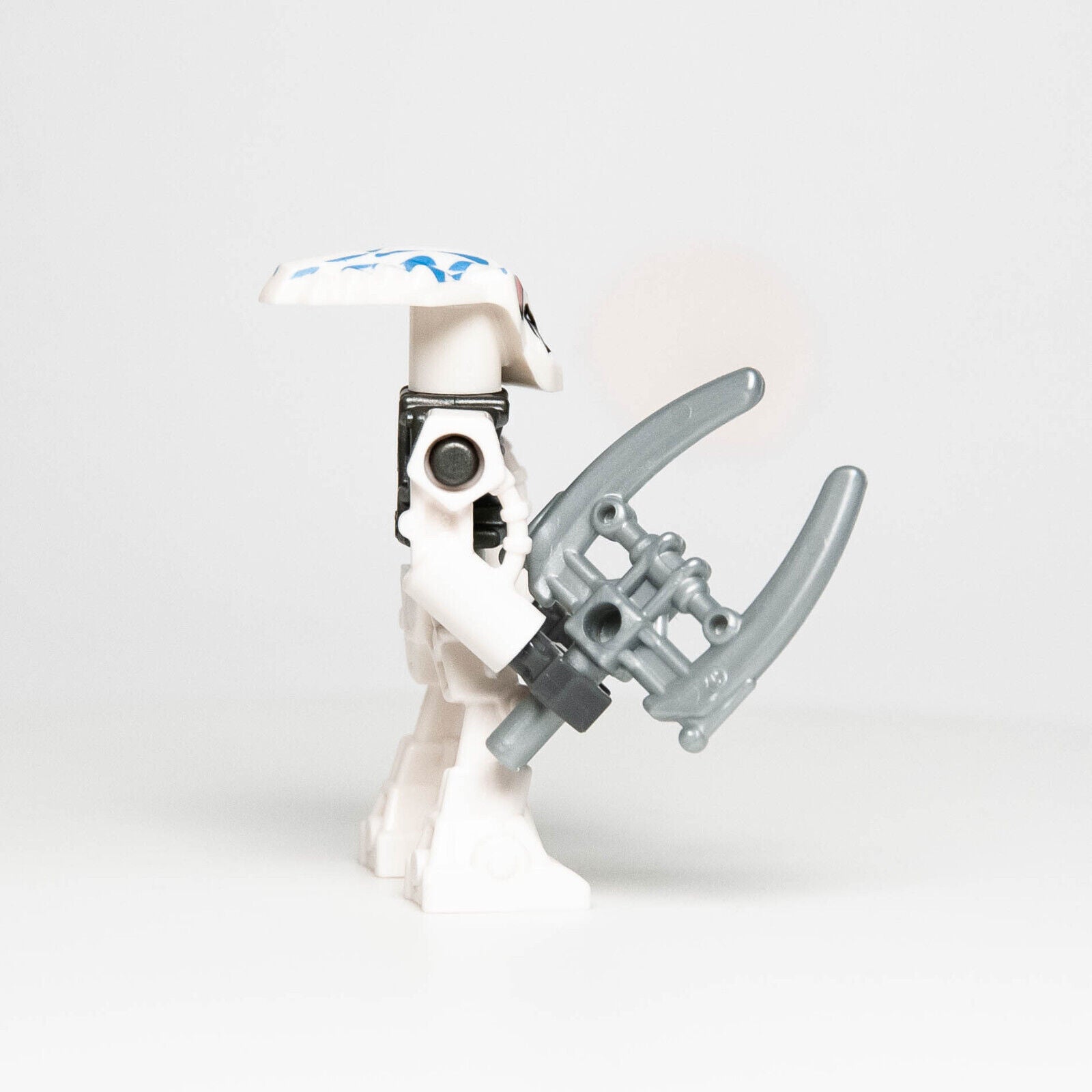 LEGO Bionicle Mini: Barraki Pridak Minifigure 8926 8927 Pearl Dark Gray (bio014a