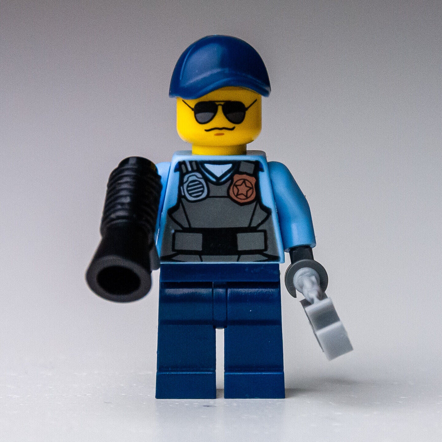 LEGO Police - City Officer - City Town - 85370 60130 60127 (cty0619) Minifigure - StudBee