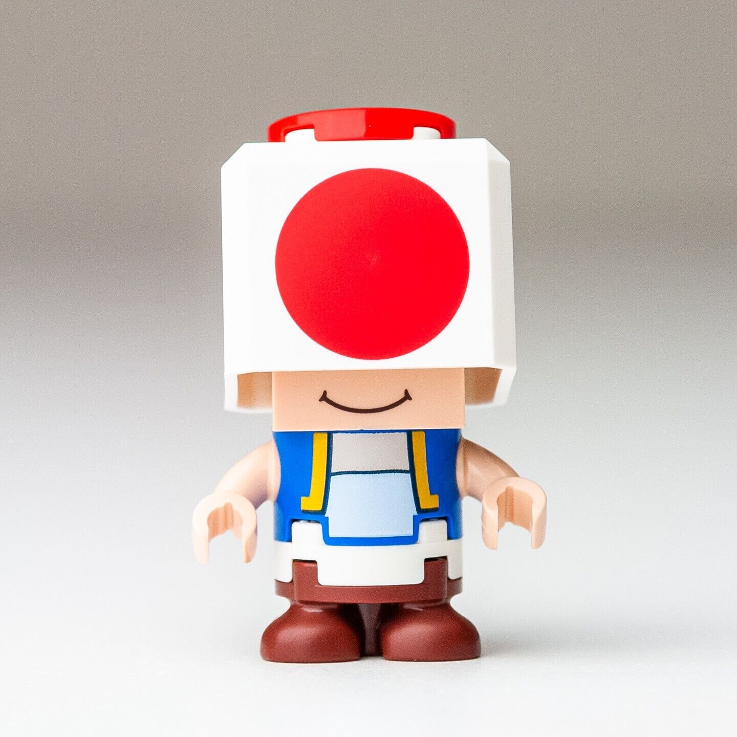 New Lego Super Mario Minifigure - Toad, Happy (mar0010) - StudBee
