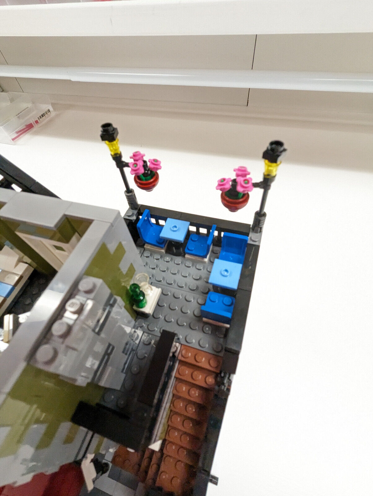 LEGO Creator Expert Modular 10243 Parisian Restaurant - 100% Complete w/Manuals - StudBee