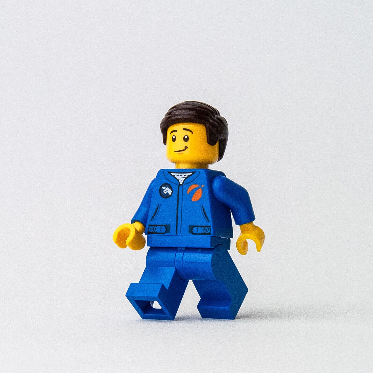 New LEGO Astronaut, Male Minifigure - Space Research and Development (cty1041) - StudBee