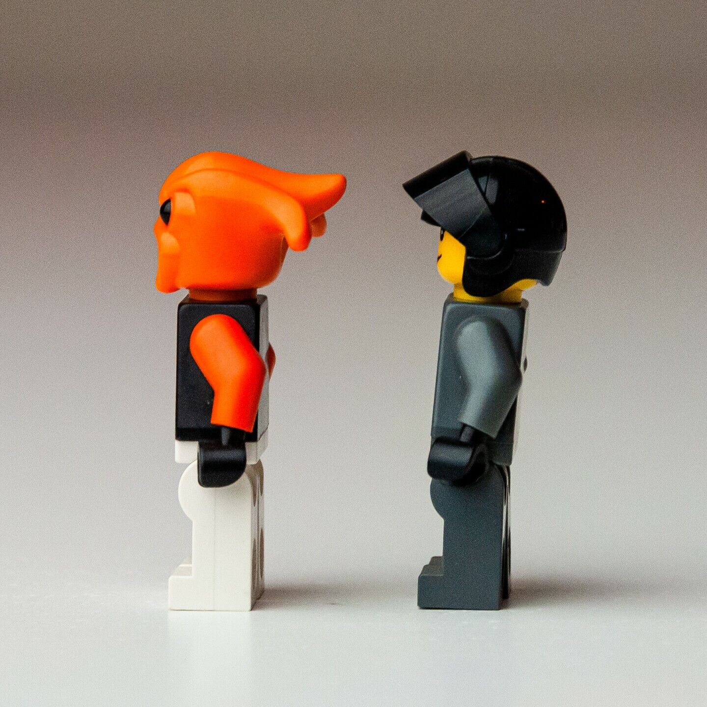LEGO Space Police 3 Alien Kranxx, Officer 9 (LOT of 2) Minifigure (sp093 sp107) - StudBee
