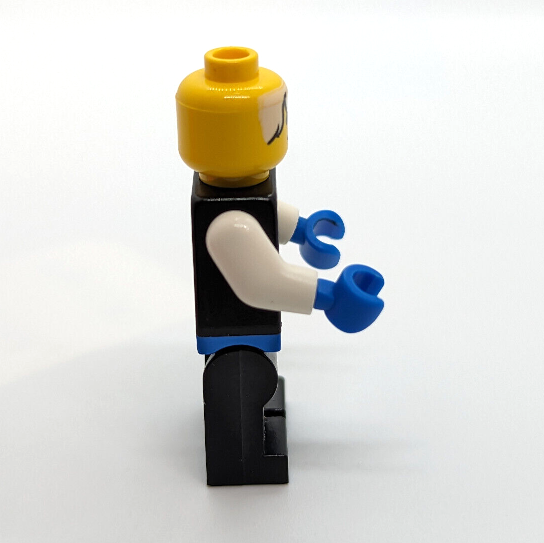 LEGO Vintage Ice Planet Space Minifigure - Male w/ White Hair & Skis (sp018) - StudBee