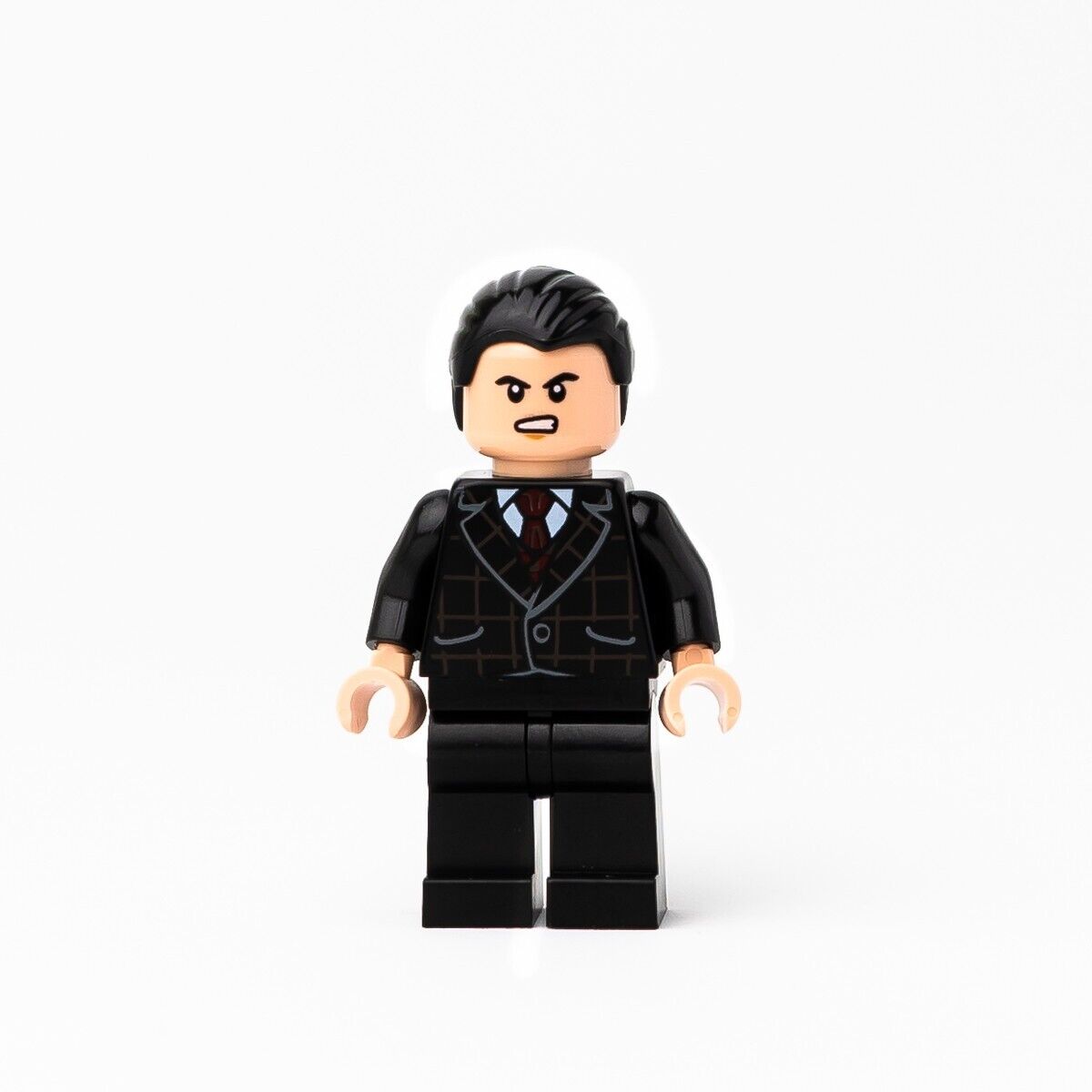 New LEGO Bruce Wayne - Black Suit Minifigure - DC Super Heroes - 76122 (sh596) - StudBee