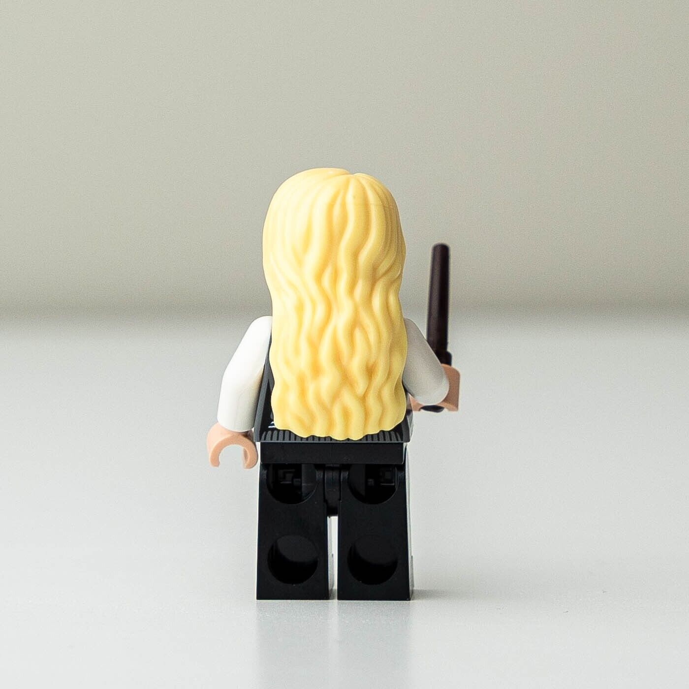 NEW Lego Harry Potter Minifigure - Luna Lovegood, Ravenclaw Vest (hp239) 75966 - StudBee