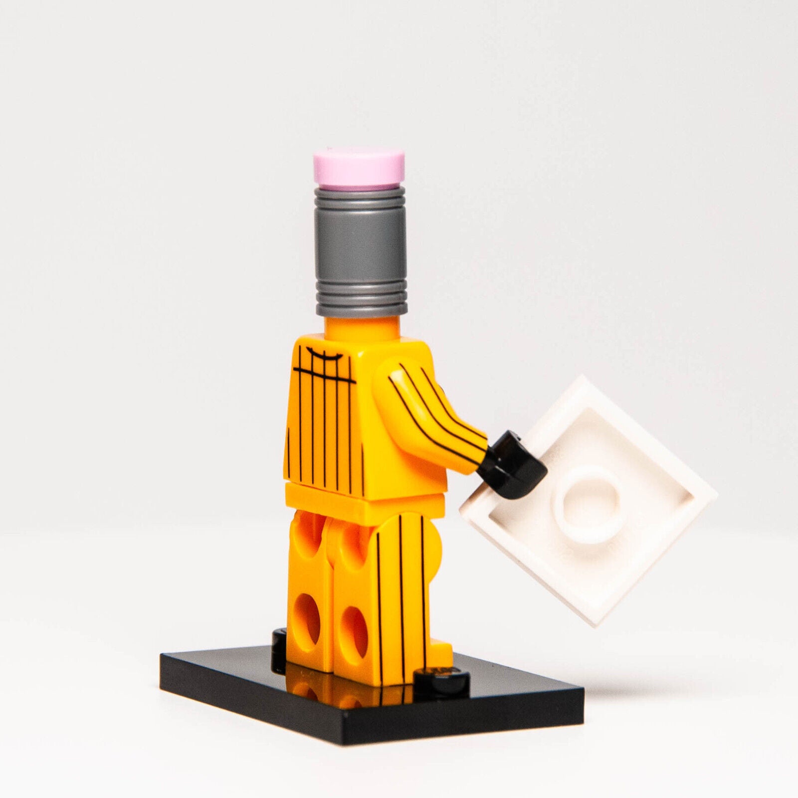 LEGO CMF Minifigure 71017 The Batman Movie - The Eraser Complete w/Base - StudBee