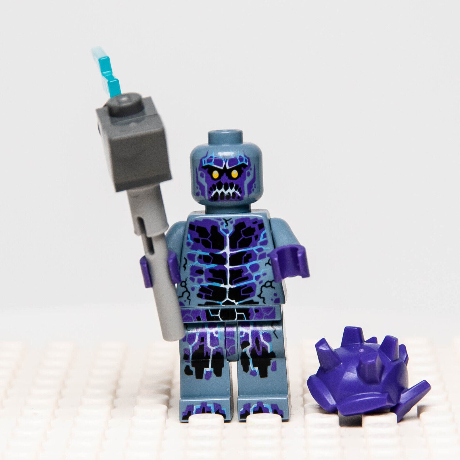 LEGO Nexo Knights Minifigure - Stone Stomper (nex072) Shrunken HQ 30378 - StudBee