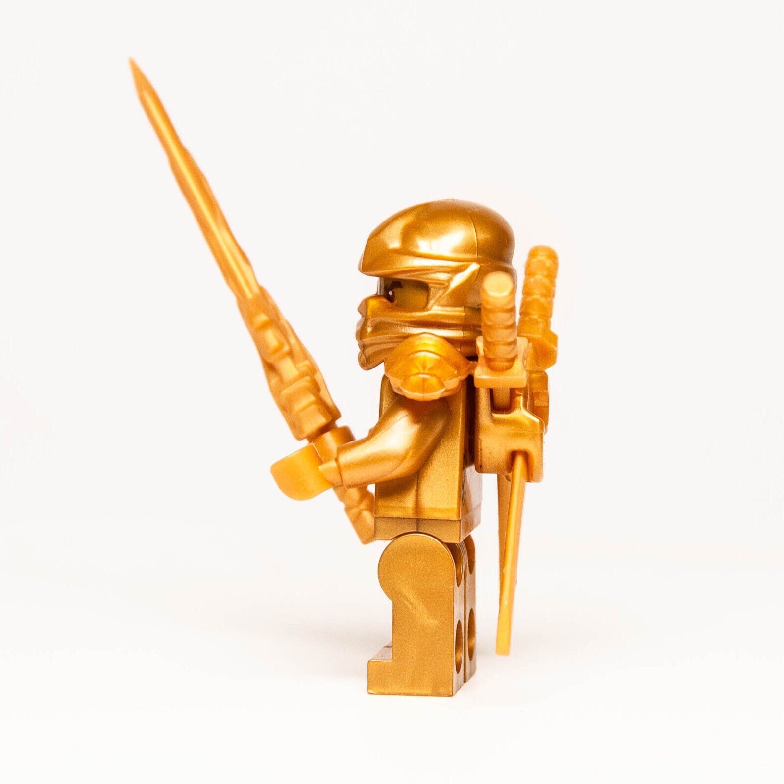 Lego Ninjago Minifigure - Lloyd (Golden Ninja) Final Battle (njo073) 70505 70503 - StudBee