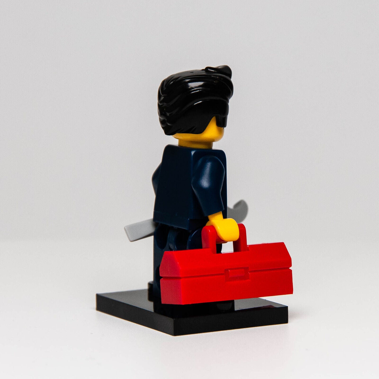 Lego CMF Series 6 Minifigure - Mechanic w/ Toolbox Wrench (col6-15) 8827 col095 - StudBee