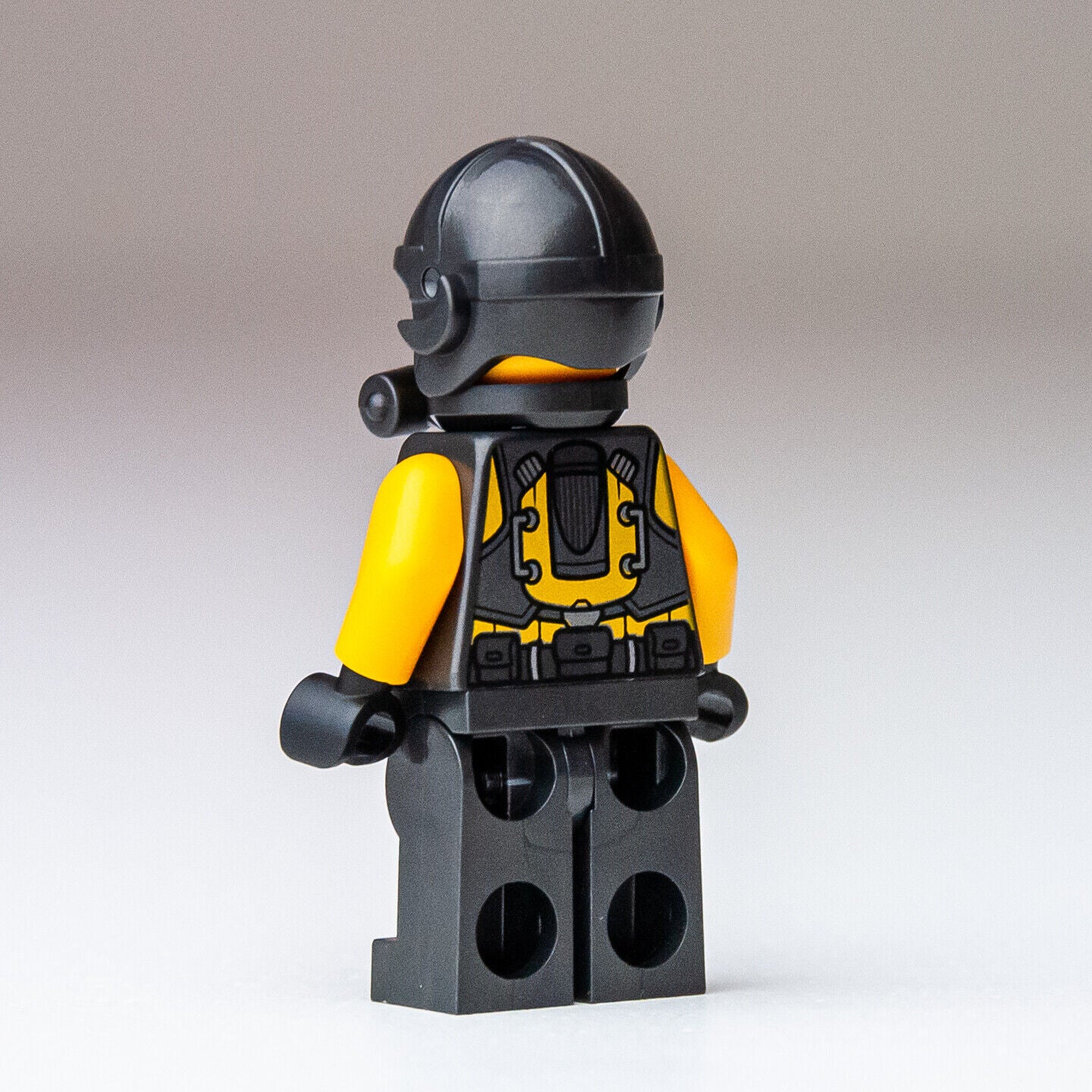 LEGO AIM Agent Minifigure - Avengers Tower Battle - 76166 (sh624) - StudBee