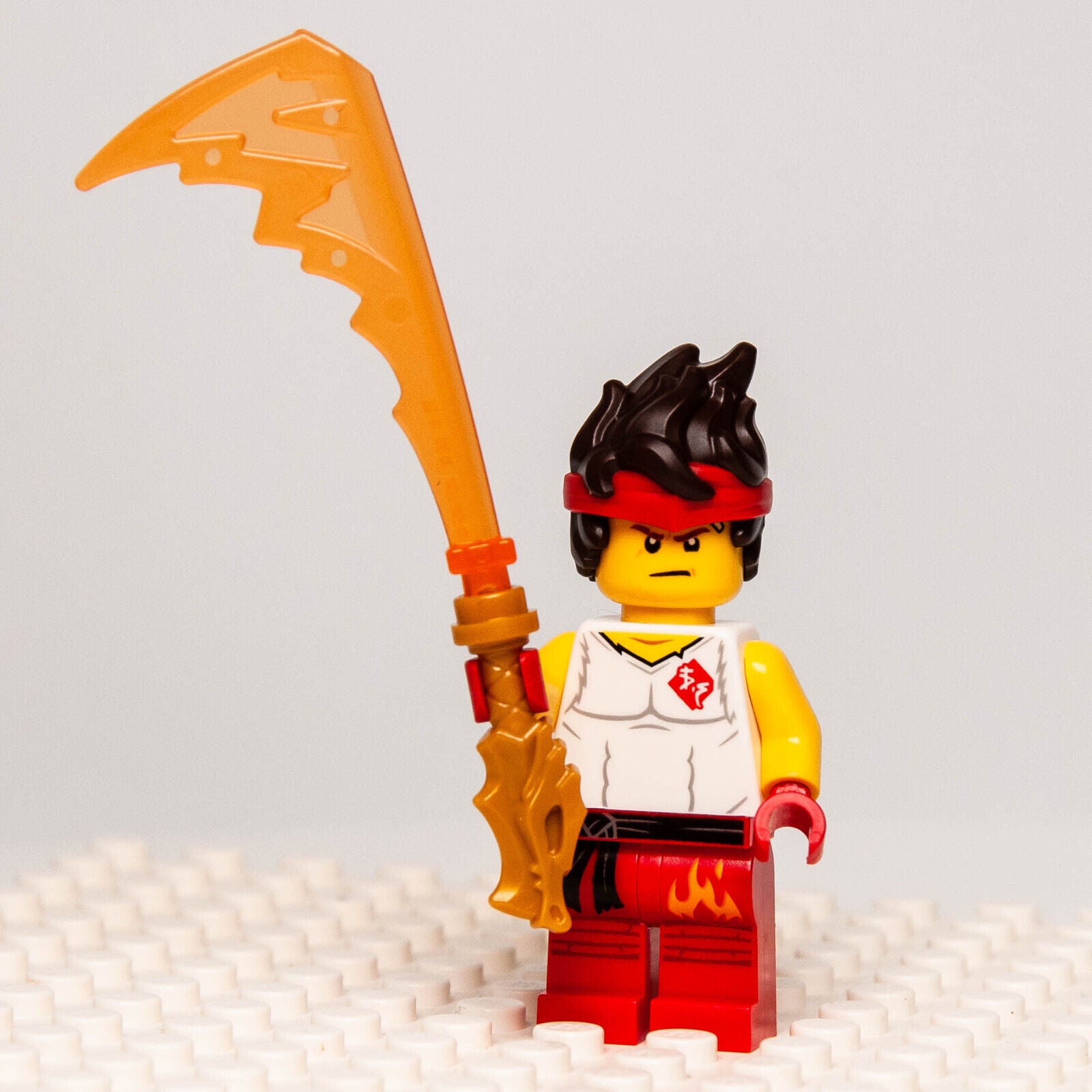 NEW LEGO Ninjago Minifigure - Kai Legacy, White Shirt (njo643) 71730 - StudBee