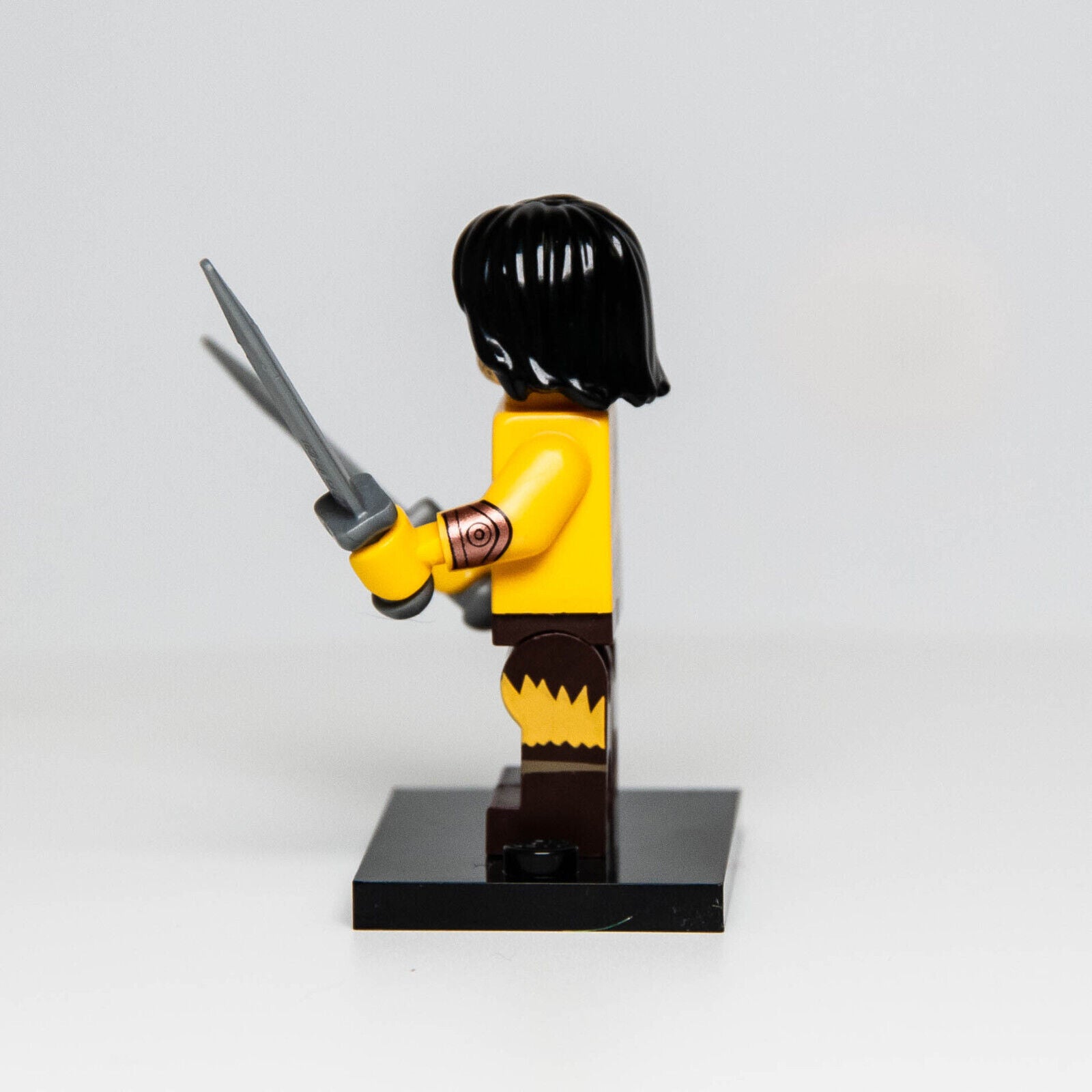 New LEGO CMF 71002 Series 11 - Barbarian (col11-1) col163 - StudBee