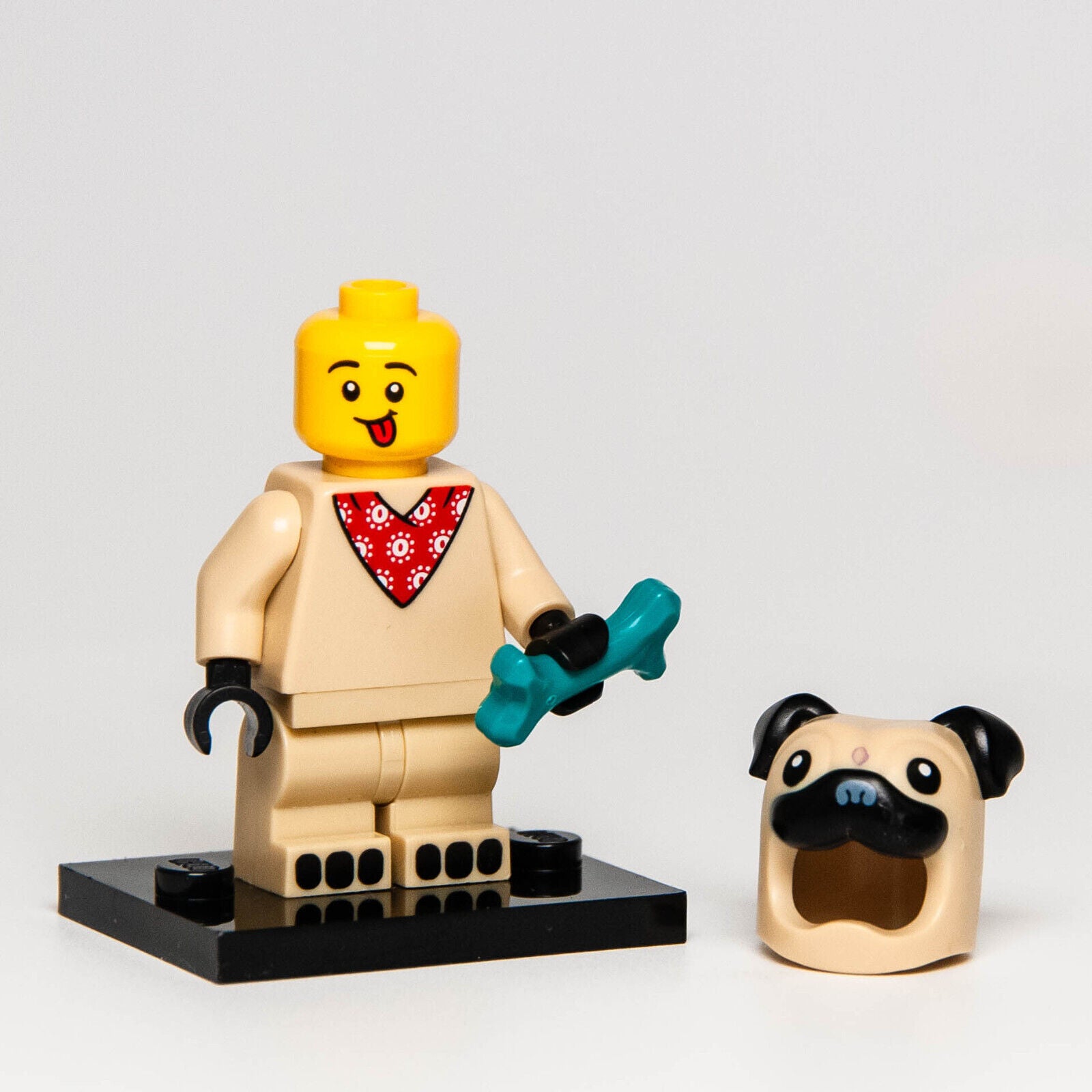LEGO Series 21 CMF Minifigure - Pug Dog Costume Guy (col378 col21-5) 71029 - StudBee