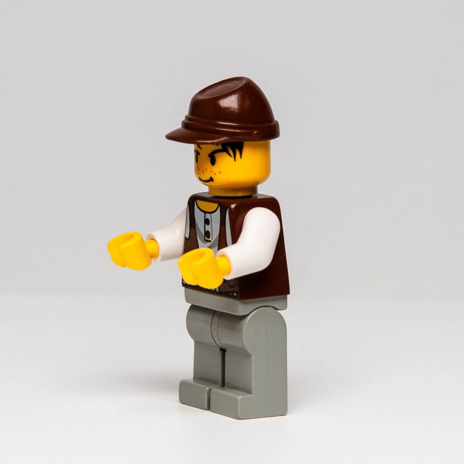 LEGO Mike - Adventurers -  (adv014) Minifigure - StudBee