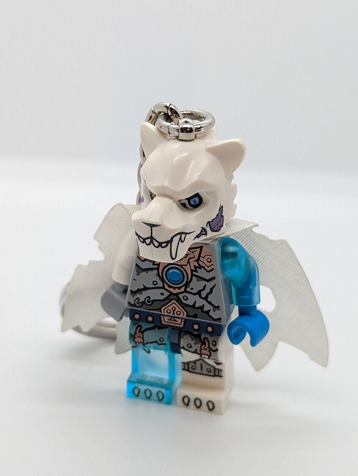 Lego Chima Minifigure Key Chain (loc102) Sir Fangar with White Cape 850909 - StudBee