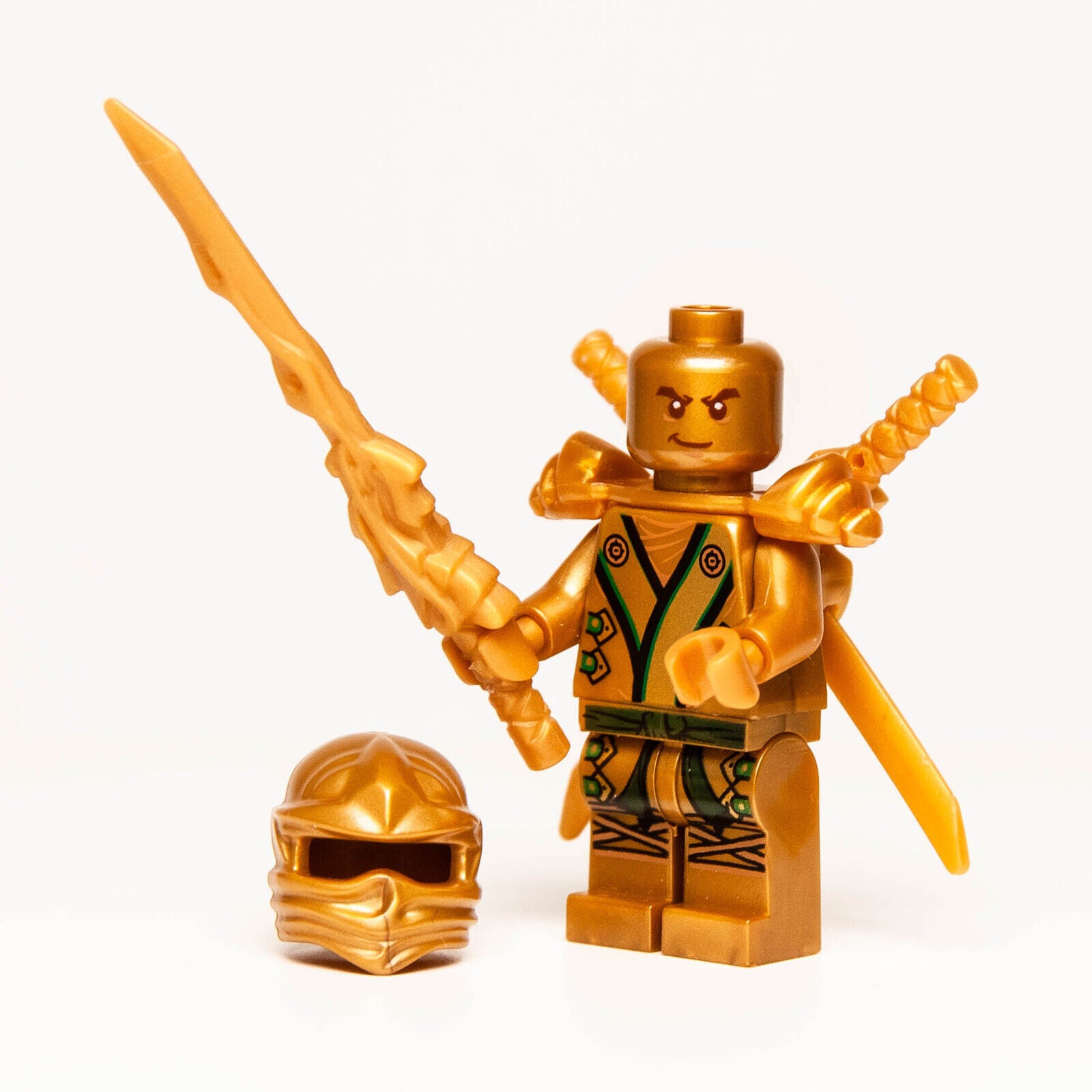 Lego Ninjago Minifigure - Lloyd (Golden Ninja) Final Battle (njo073) 70505 70503 - StudBee