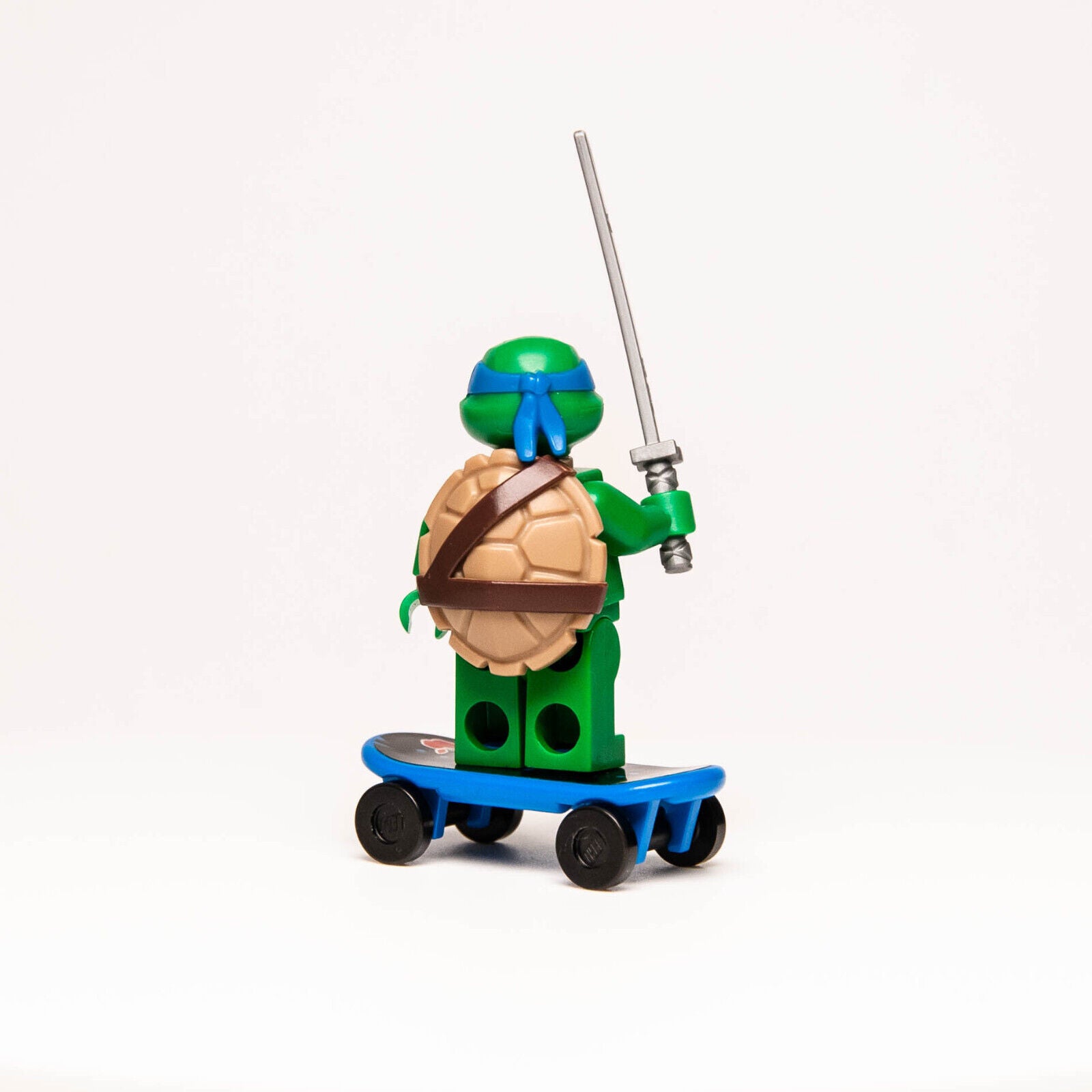 LEGO TMNT Leonardo Minifigure: Gritted Teeth, Smudges Ninja Turtle 79118 (tnt024 - StudBee