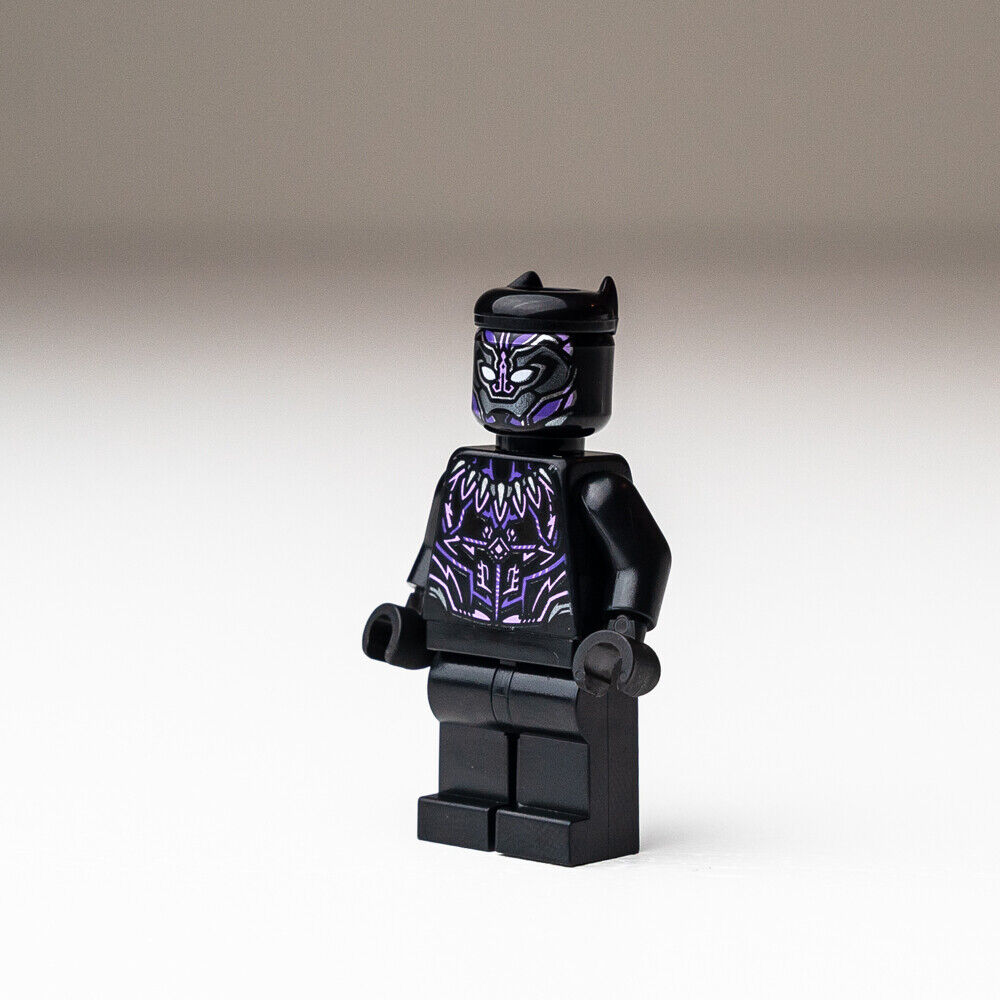 New LEGO Black Panther - Lavender Highlights Minifigure - Marvel 76186 (sh728) - StudBee