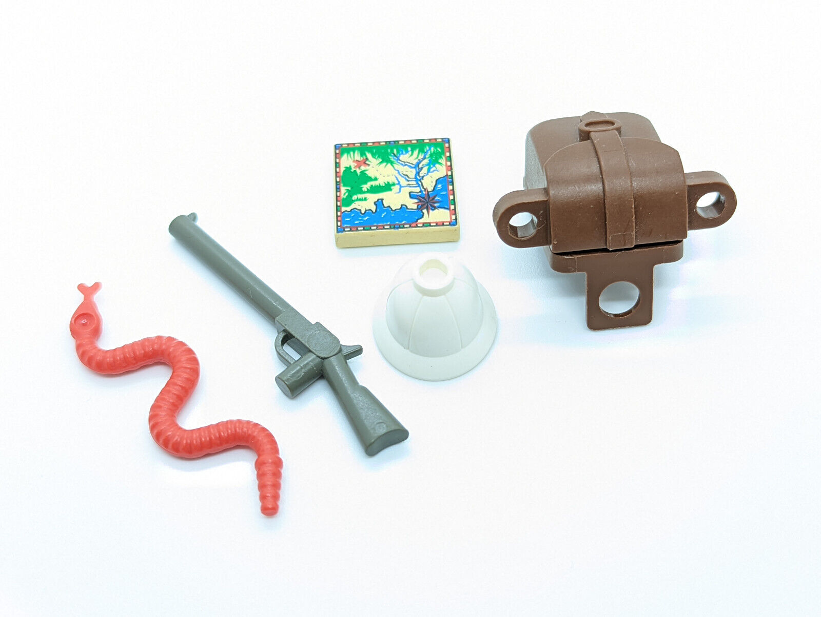 Lego Adventurers Jungle Gail Storm / Pippin Ree Minifigure (adv044) Backpack Map - StudBee