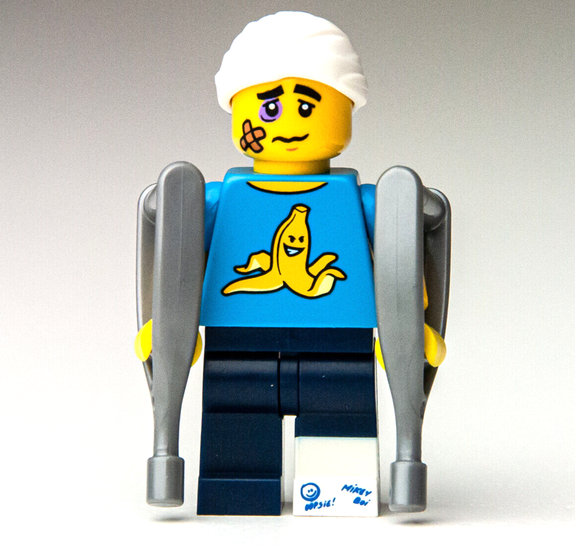 NEW LEGO Minifigure CMF Series 15 Clumsy Guy - 71011 (col15-4)    SEALED! - StudBee