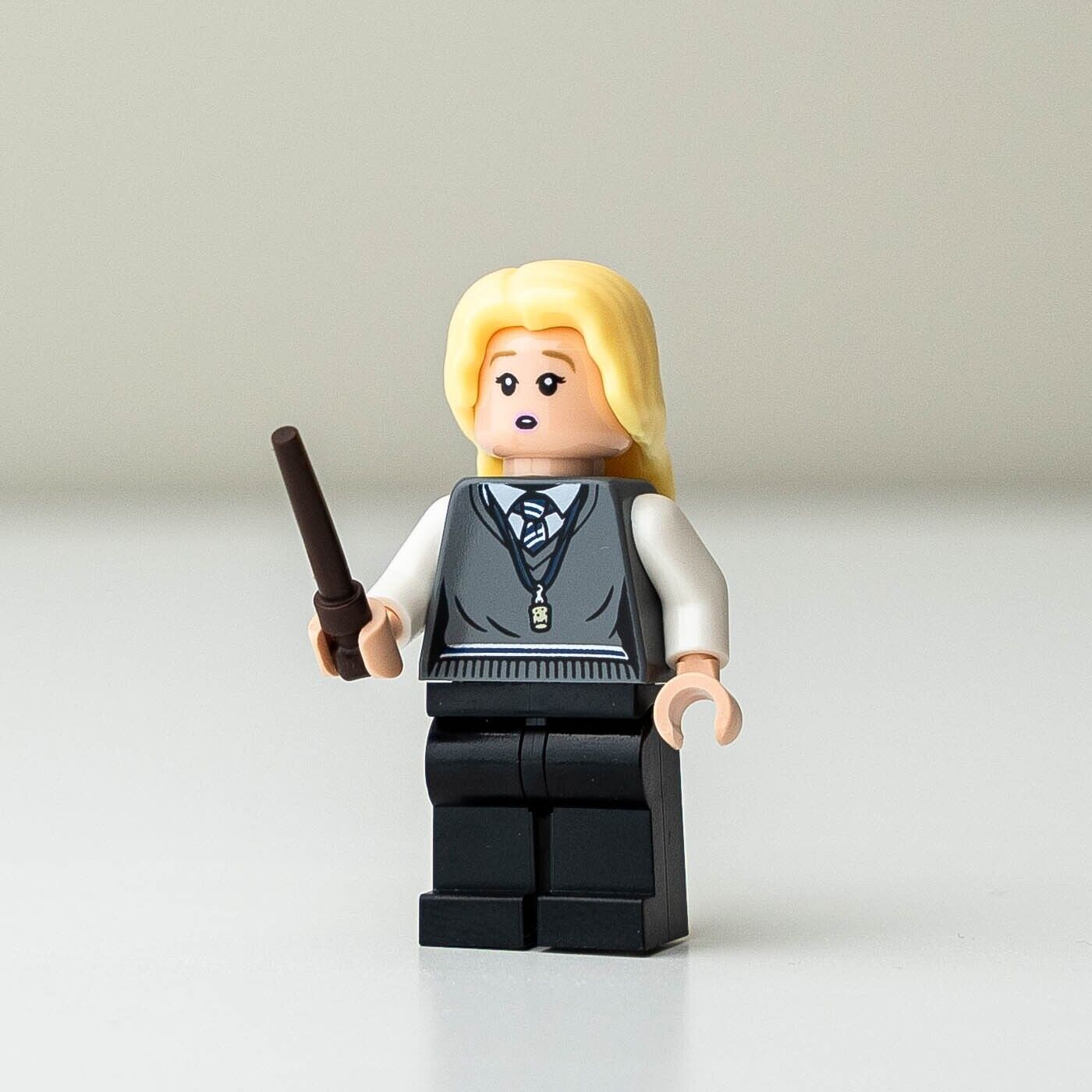 NEW Lego Harry Potter Minifigure - Luna Lovegood, Ravenclaw Vest (hp239) 75966 - StudBee