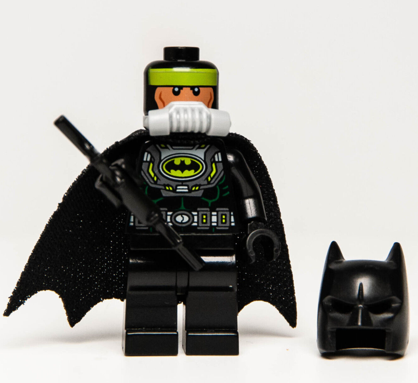 LEGO DC Minifigure - Gas Mask Batman sh279 76054 - StudBee